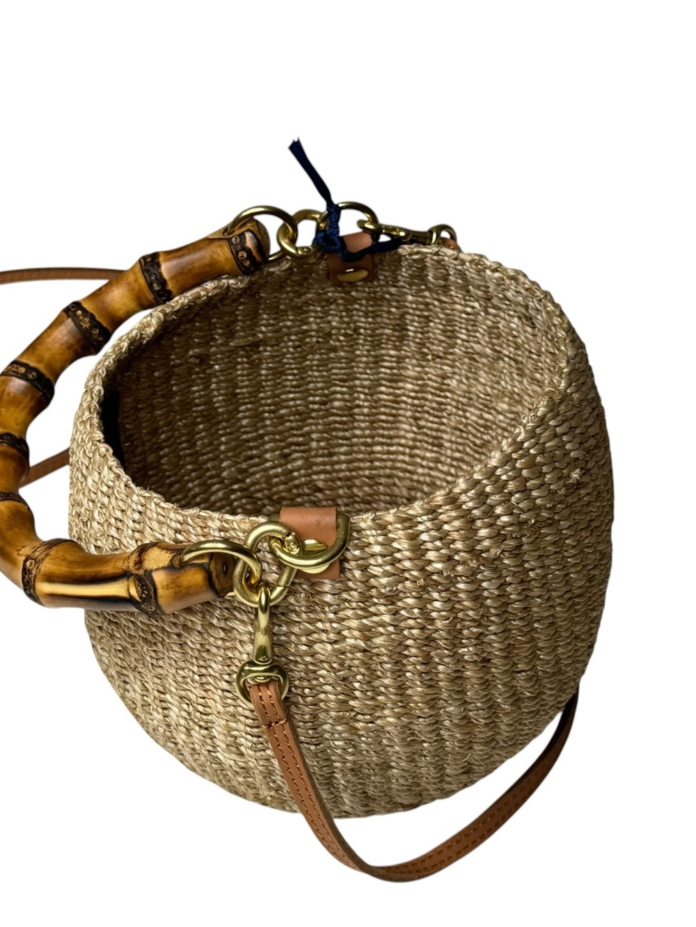 Clare V Pot de Miel ☀️ Tiny Straw Bag, Big Energy - Picture 14 of 15